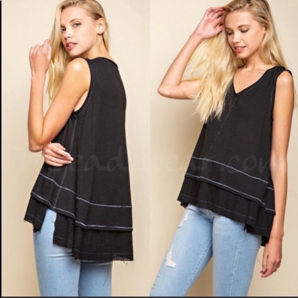 mittoshop Tops - Black Layered Swing Tank Top